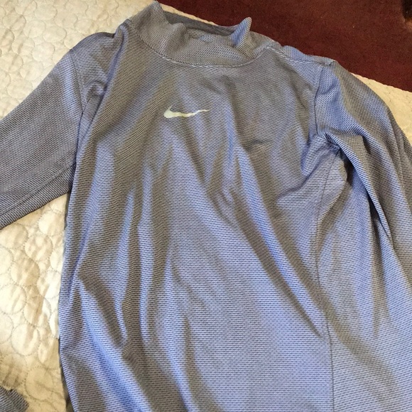 Nike Sweaters - Nike thin sweater Nike Sweaters - Nike thin sweater